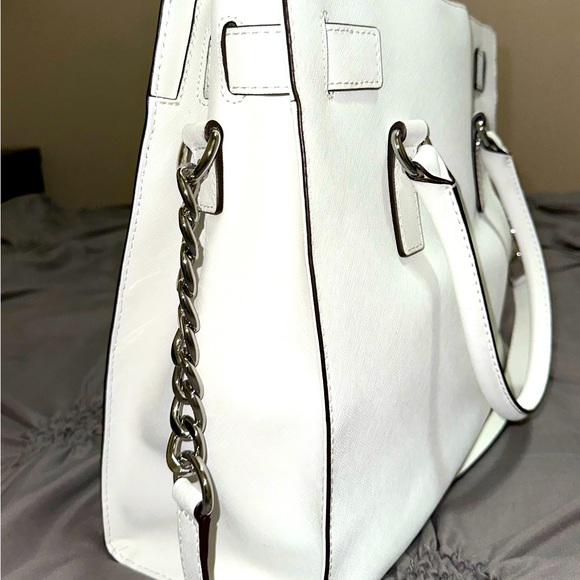 Michael Kors Large Hamilton White Handbag - Picture 2 of 6